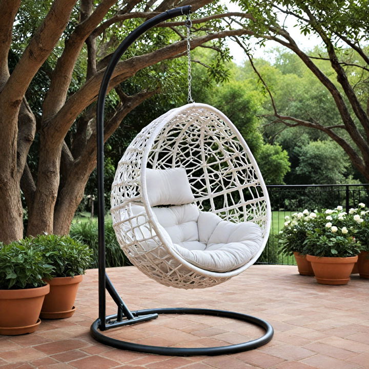 hanging egg chair for relaxing