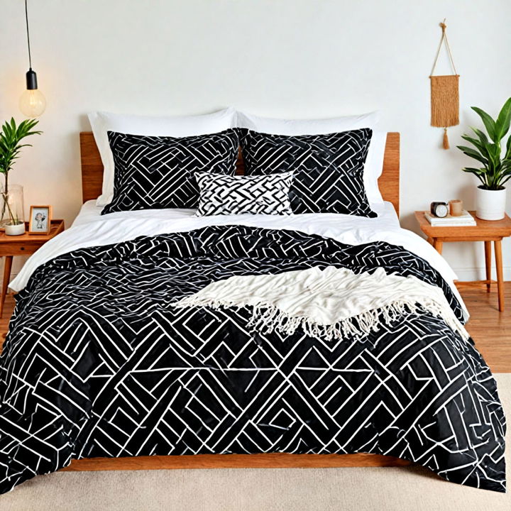 geometric black and white bedding