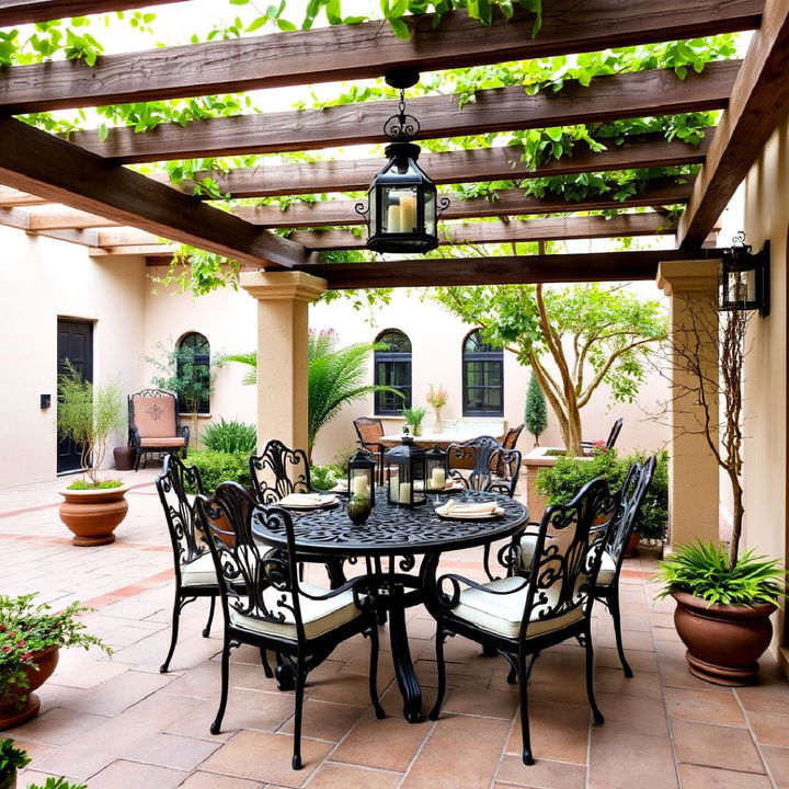 cozy courtyard dining space under a pergola