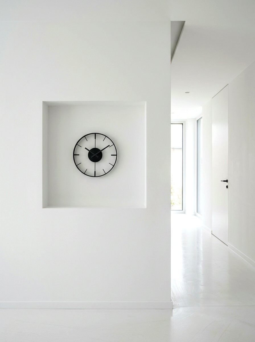 Modern Minimalist White Niche - 30 built in hall niche ideas